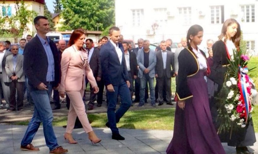 Положени вијенци поводом Дана града и 74. годишњице ослобођења Градишке у Другом свјетском рату